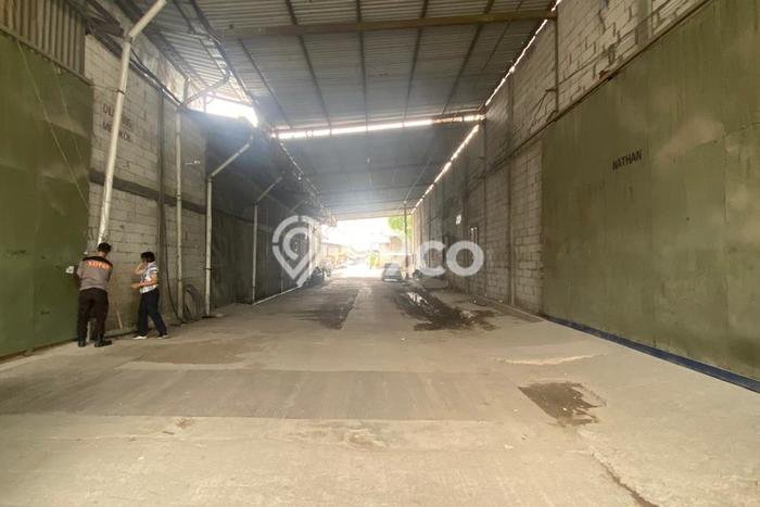 Unit Gudang Tersedia di Jurumudi Spesifikasi LB 1000m2 Unit Gudang Tersedia di Jurumudi Spesifikasi LB 1000m2