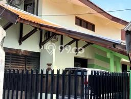 Ready to Use! Luxury House LT 338m2 Desain Modern di Cipete Ready to Use! Luxury House LT 338m2 Desain Modern di Cipete