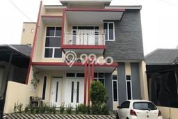 Rumah Modern Cantik 4 Kamar Bisa Langsung Pindah di Cibinong Rumah Modern Cantik 4 Kamar Bisa Langsung Pindah di Cibinong
