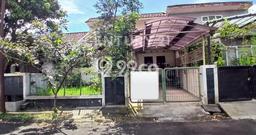 Rumah Modern 2 Kamar LT 128m2 di Pasir Kuda Rumah Modern 2 Kamar LT 128m2 di Pasir Kuda