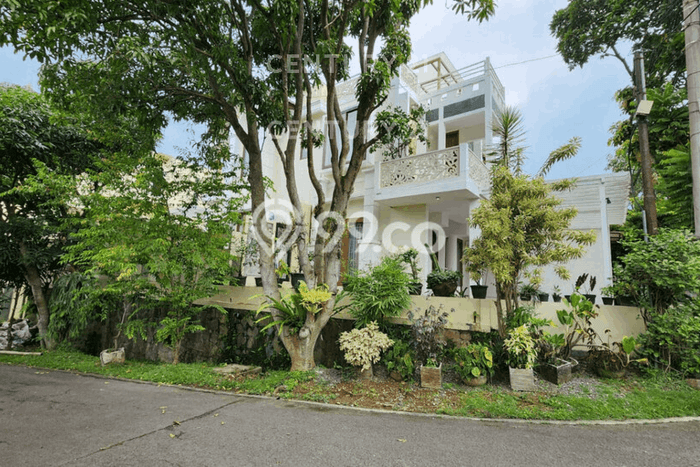 Rumah Minimalis 3 Kamar LT 187m2 di Sentul City Rumah Minimalis 3 Kamar LT 187m2 di Sentul City