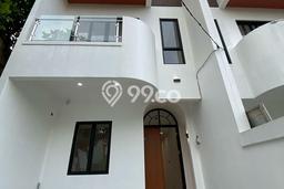 Rumah Minimalis 3 KT LT 100m2 di Villa Meruya Rumah Minimalis 3 KT LT 100m2 di Villa Meruya