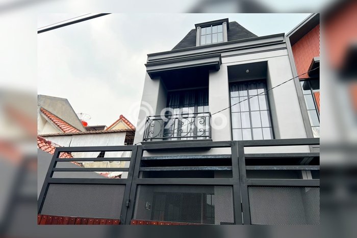 Jual Rumah Eksklusif 3 KT di Meruya, Jakarta Barat Jual Rumah Eksklusif 3 KT di Meruya, Jakarta Barat