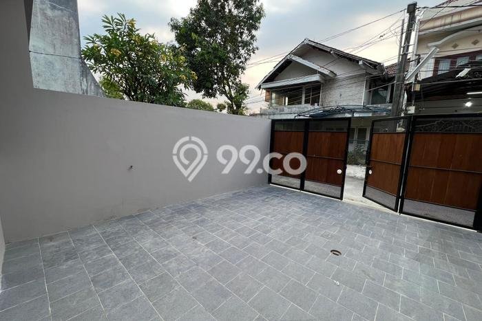 Rumah Modern 3 KT LT 125m2 di Puri Indah Rumah Modern 3 KT LT 125m2 di Puri Indah