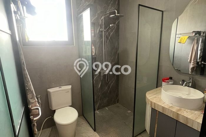Hunian Nyaman Asri 2 KT Siap Pakai di Villa Meruya Jakarta Barat Hunian Nyaman Asri 2 KT Siap Pakai di Villa Meruya Jakarta Barat