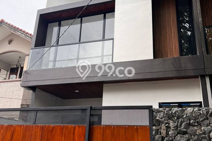 For Sale Hunian Rumah Terawat 3 KT di Villa Meruya, Jakarta Barat For Sale Hunian Rumah Terawat 3 KT di Villa Meruya, Jakarta Barat