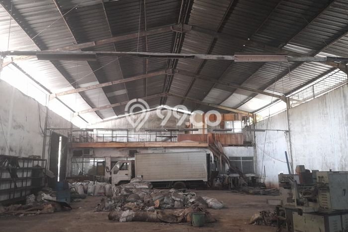 Unit Gudang Dijual di Karawaci Tangerang Luas Bangunan 2100m2 Unit Gudang Dijual di Karawaci Tangerang Luas Bangunan 2100m2