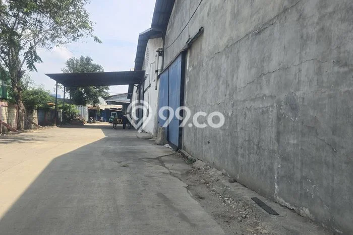 Gudang untuk Disewa di Pusat Jakarta Utara Luas Bangunan 5000m2 Gudang untuk Disewa di Pusat Jakarta Utara Luas Bangunan 5000m2