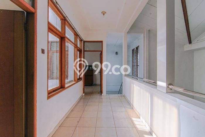 Dijual Cepat Rumah Bagus Siap Huni LB 192m2 di Bandung Kulon, Bandung Dijual Cepat Rumah Bagus Siap Huni LB 192m2 di Bandung Kulon, Bandung
