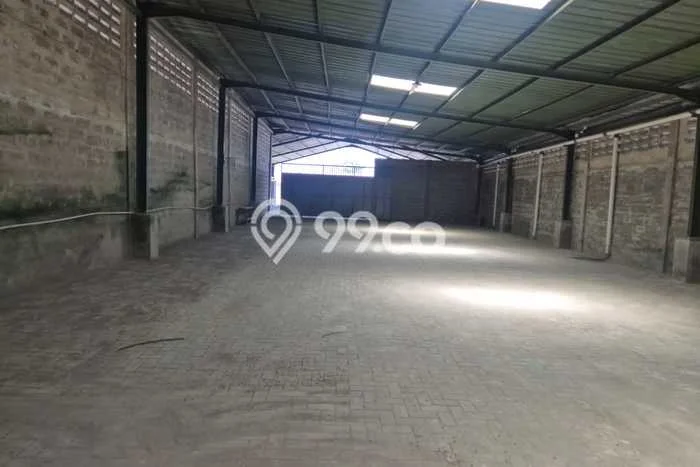 Unit Gudang Dijual di Banjaran Bandung Luas Tanah 1400m2, Luas Bangunan 1300m2 Unit Gudang Dijual di Banjaran Bandung Luas Tanah 1400m2, Luas Bangunan 1300m2