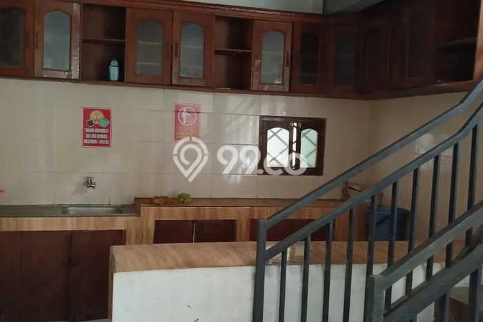 Investasi Kost Dijual di Cimahi Utara, Cimahi, Spesifikasi 9 KT, 9 KM, 450m2 Investasi Kost Dijual di Cimahi Utara, Cimahi, Spesifikasi 9 KT, 9 KM, 450m2