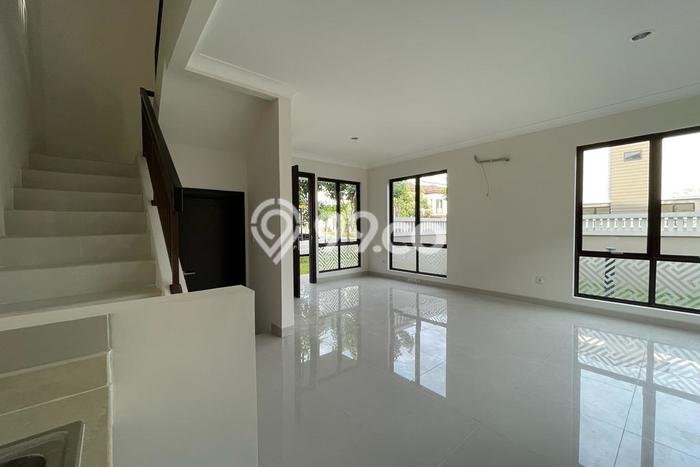 Lokasi terbaik! Rumah siap huni dikontrakkan di Bojongsoang LB 111m2 Lokasi terbaik! Rumah siap huni dikontrakkan di Bojongsoang LB 111m2