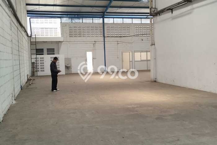 Gudang Komersial Disewakan di Babakan Ciparay Bandung Luas 283m2 Gudang Komersial Disewakan di Babakan Ciparay Bandung Luas 283m2