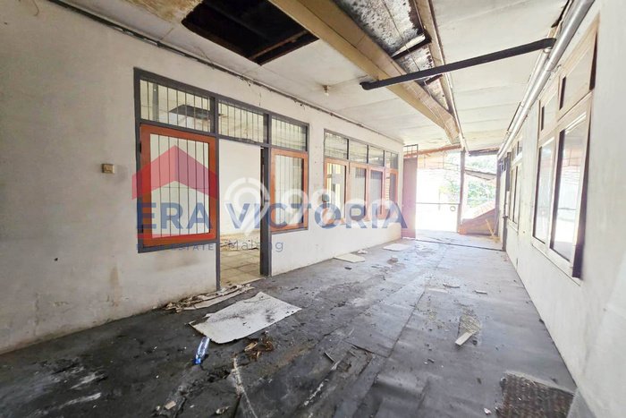 Gudang disewakan di Blimbing Malang dengan luas bangunan 2000m2 Gudang disewakan di Blimbing Malang dengan luas bangunan 2000m2