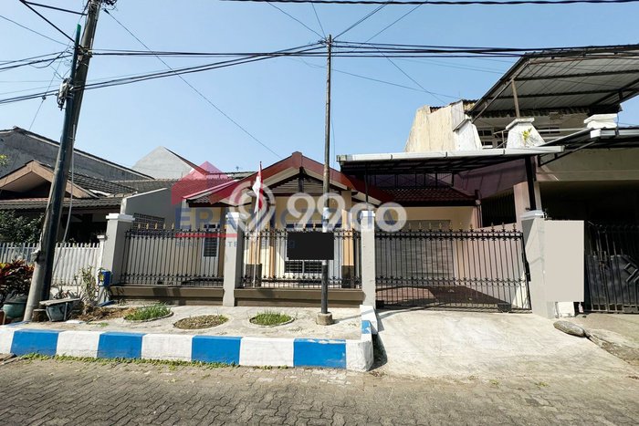 For Sale Rumah 3 Kamar Lokasi Strategis Bagus dan Strategis di Blimbing For Sale Rumah 3 Kamar Lokasi Strategis Bagus dan Strategis di Blimbing