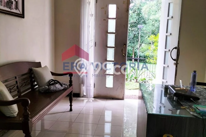 Hunian Cantik Minimalis Lb 280m2 di Tlogomas, Malang Hunian Cantik Minimalis Lb 280m2 di Tlogomas, Malang