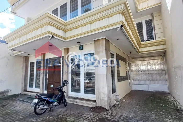 Disewakan Rumah Konsep Modern di Blimbing Malang dengan 0 KT Disewakan Rumah Konsep Modern di Blimbing Malang dengan 0 KT