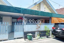 Rumah Modern Minimalis 6 Kamar Siap Huni di Klojen Rumah Modern Minimalis 6 Kamar Siap Huni di Klojen