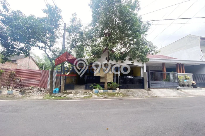 Rumah Minimalis 5 Kamar LT 163m2 di Malang Kota Rumah Minimalis 5 Kamar LT 163m2 di Malang Kota