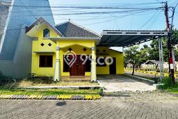For Sale Rumah 3 Kamar Lokasi Strategis Nyaman dan Strategis di Lowokwaru For Sale Rumah 3 Kamar Lokasi Strategis Nyaman dan Strategis di Lowokwaru