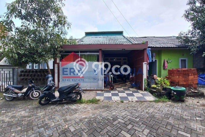 Dijual Rumah Strategis Bagus Punya 3 KT di Kedungkandang Malang SHM Dijual Rumah Strategis Bagus Punya 3 KT di Kedungkandang Malang SHM