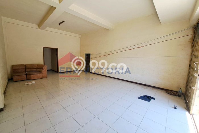 Ruko Dijual di Prime Area Malang Luas 200m2 Ruko Dijual di Prime Area Malang Luas 200m2