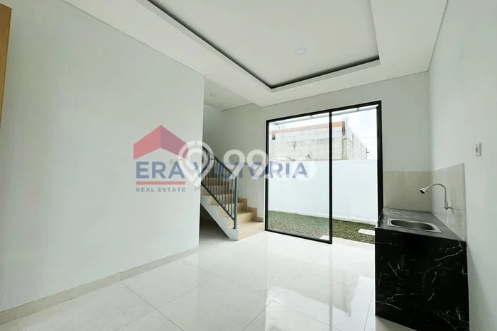 Rumah Luas Asri 3 KT Siap Huni di Malang Kota Malang Rumah Luas Asri 3 KT Siap Huni di Malang Kota Malang