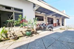 Rumah Modern Cantik 4 KT Bisa Langsung Pindah di Batu Rumah Modern Cantik 4 KT Bisa Langsung Pindah di Batu