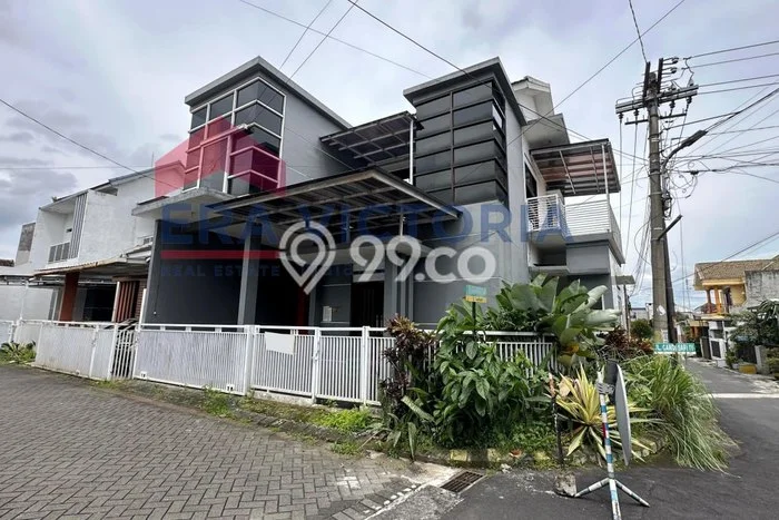 Disewakan Segera Rumah Kondisi Baik di Kawasan Lowokwaru, Malang Disewakan Segera Rumah Kondisi Baik di Kawasan Lowokwaru, Malang