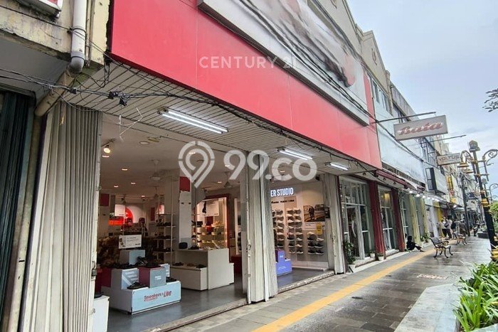 Unit Ruko Dijual di Serang LT 153m2 & LB 300m2 Unit Ruko Dijual di Serang LT 153m2 & LB 300m2