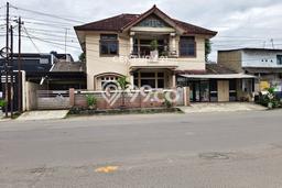 Siap Huni Rumah Mewah 6 Kamar di Taktakan Dekat ke Mana Saja Siap Huni Rumah Mewah 6 Kamar di Taktakan Dekat ke Mana Saja