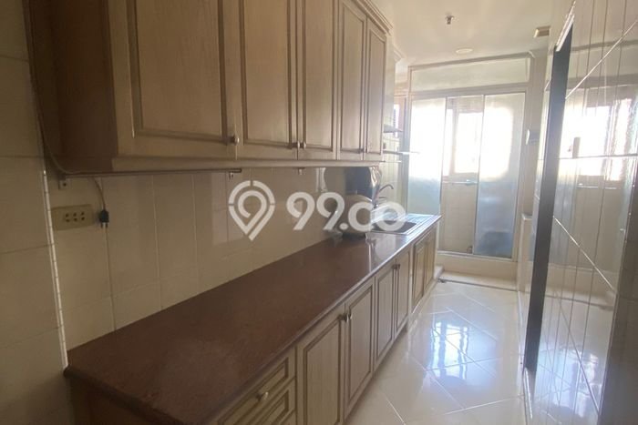 Apartemen Harga Murah dengan 8 BR & 6 KM di Sawah Besar Jakarta Pusat Apartemen Harga Murah dengan 8 BR & 6 KM di Sawah Besar Jakarta Pusat