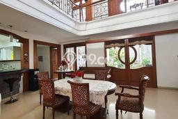 Hunian Mewah LB 412m2 Siap Pakai Desain Elegan di Bintaro, Jakarta Selatan Hunian Mewah LB 412m2 Siap Pakai Desain Elegan di Bintaro, Jakarta Selatan