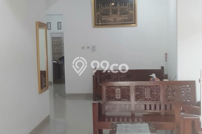 Jual Rumah Favorit Siap Huni LB 205m2 di Ciracas, Jakarta Timur Jual Rumah Favorit Siap Huni LB 205m2 di Ciracas, Jakarta Timur