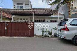 Dijual Rumah 4 Kamar Lokasi Ideal Nyaman dan Strategis di Duren Sawit Dijual Rumah 4 Kamar Lokasi Ideal Nyaman dan Strategis di Duren Sawit