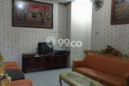 Rumah Mewah LB 175m2 Siap Huni Desain Elegan di Ciganjur, Jakarta Selatan Rumah Mewah LB 175m2 Siap Huni Desain Elegan di Ciganjur, Jakarta Selatan