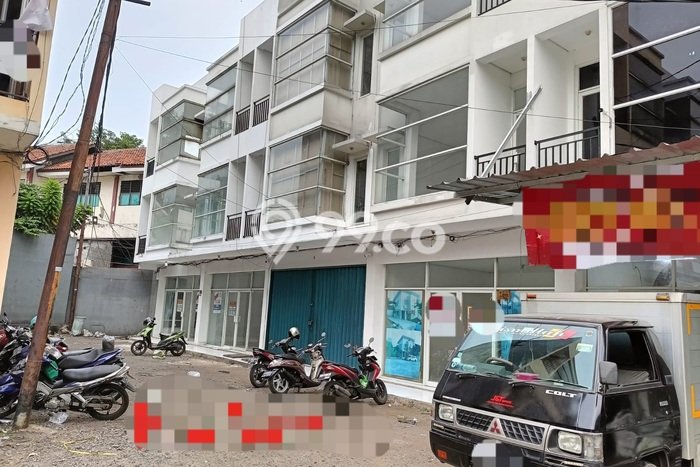 Ruko Disewakan di Area Ramai Ciledug, Tangerang Ruko Disewakan di Area Ramai Ciledug, Tangerang