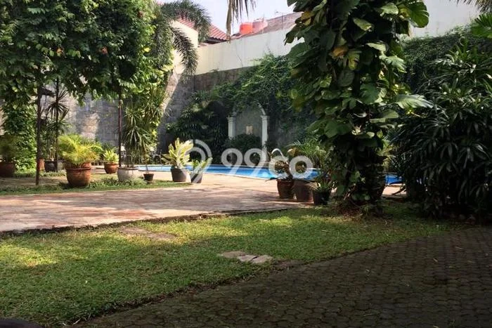 Untuk Dijual Tanah di Tebet Jakarta Selatan Luas 435m2 SHM Untuk Dijual Tanah di Tebet Jakarta Selatan Luas 435m2 SHM