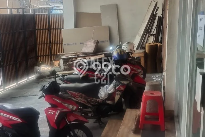 Dijual! Ruko di Jelambar Jakarta Barat LT 264m2 / LB 748m2 Kawasan Bisnis Dijual! Ruko di Jelambar Jakarta Barat LT 264m2 / LB 748m2 Kawasan Bisnis