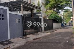 For Sale! Luxury House LT 165m2 Desain Elegan di Radio Dalam For Sale! Luxury House LT 165m2 Desain Elegan di Radio Dalam