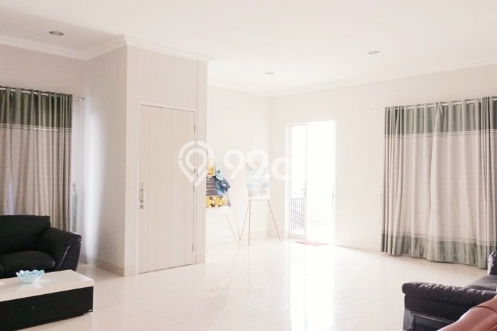 Disewakan Segera Rumah Kondisi Baik di Area Banyumanik, Semarang Disewakan Segera Rumah Kondisi Baik di Area Banyumanik, Semarang