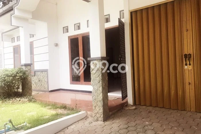 For Sale Rumah 3 Kamar Lokasi Strategis Bagus dan Strategis di Banyumanik For Sale Rumah 3 Kamar Lokasi Strategis Bagus dan Strategis di Banyumanik
