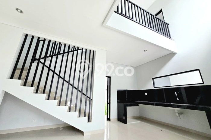 Rumah Luas Asri 2 KT Siap Pakai di BSB City Semarang Rumah Luas Asri 2 KT Siap Pakai di BSB City Semarang