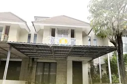 Dijual Cepat Rumah Bagus Siap Huni LB 180m2 di Banyumanik, Semarang Dijual Cepat Rumah Bagus Siap Huni LB 180m2 di Banyumanik, Semarang