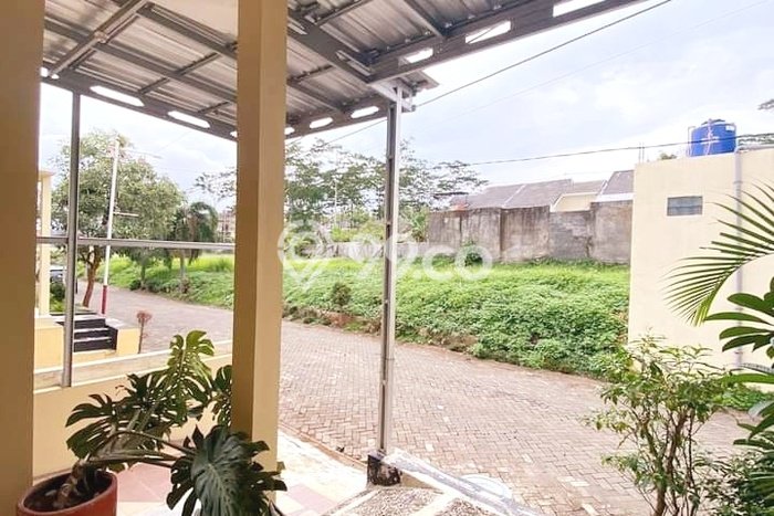 Dijual Cepat Rumah Bagus Siap Huni LB 85m2 di Banyumanik, Semarang Dijual Cepat Rumah Bagus Siap Huni LB 85m2 di Banyumanik, Semarang