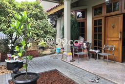 Rumah Elit Modern Siap Huni di Gandaria Jakarta Selatan Rumah Elit Modern Siap Huni di Gandaria Jakarta Selatan