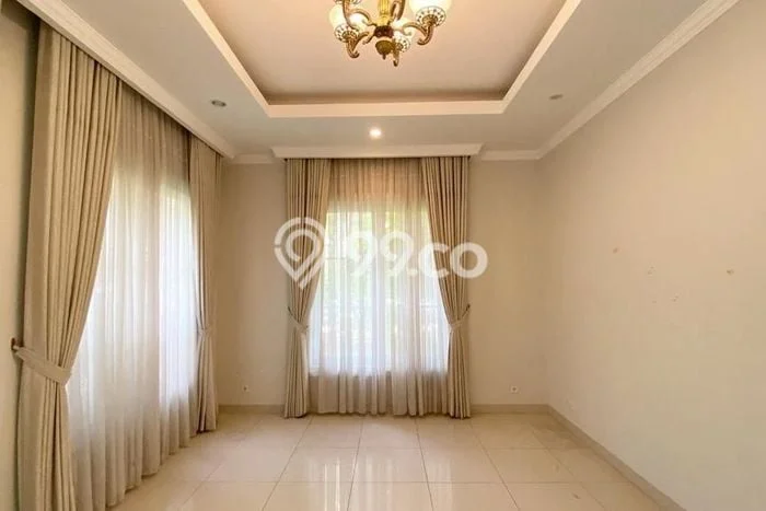 Hunian Elit LB 531m2 Siap Pakai Desain Elegan di patra kuningan, Jakarta Selatan Hunian Elit LB 531m2 Siap Pakai Desain Elegan di patra kuningan, Jakarta Selatan