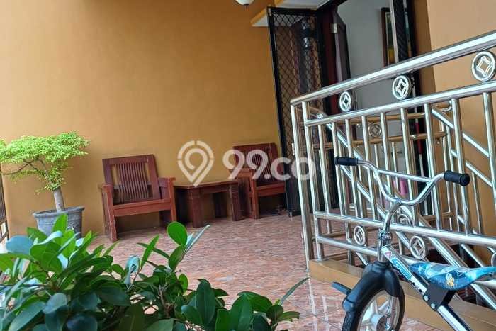Rumah Mewah LB 240m2 Siap Huni Desain Elegan di Duri Kepa, Jakarta Barat Rumah Mewah LB 240m2 Siap Huni Desain Elegan di Duri Kepa, Jakarta Barat