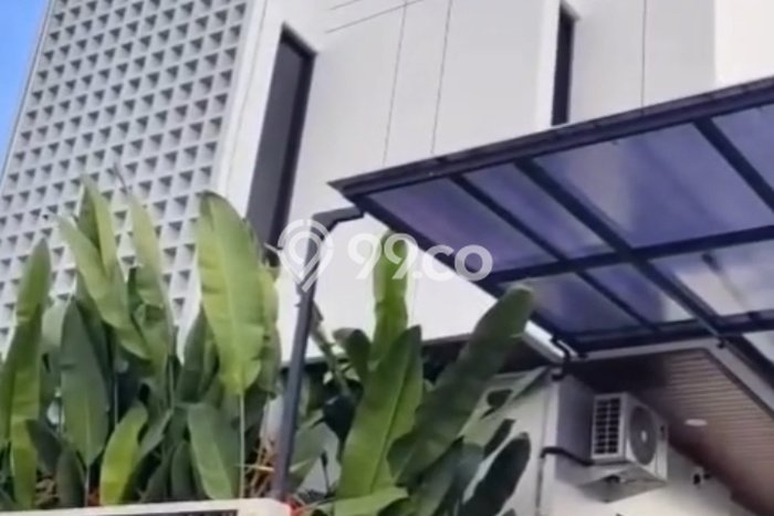 FOR SALE! Vila Kawasan , Luas 100m2m², Dekat Mudah Pusat Kota FOR SALE! Vila Kawasan , Luas 100m2m², Dekat Mudah Pusat Kota