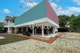 Rumah 4 Kamar Siap Huni Disewakan di Kebayoran Baru Harga Kompetitif Rumah 4 Kamar Siap Huni Disewakan di Kebayoran Baru Harga Kompetitif